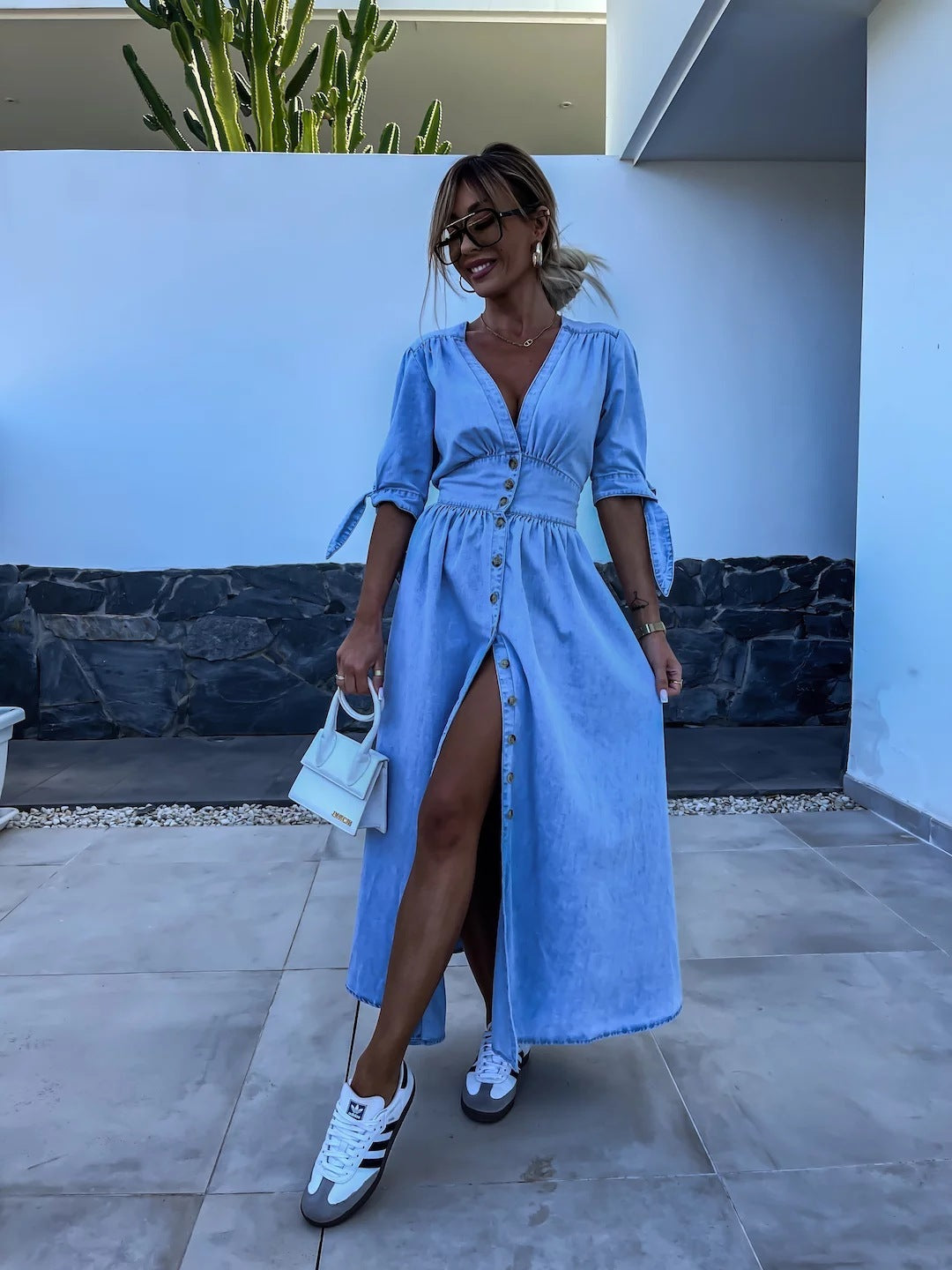 Robe en Jean Sexy à Col en V pour Femmes - Nouvelle Collection