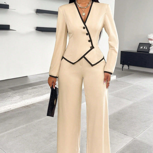 Costume à pantalon simple boutonnage avec bordure de couleur contrastée