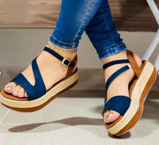 Sandales d'été élégantes pour femme.