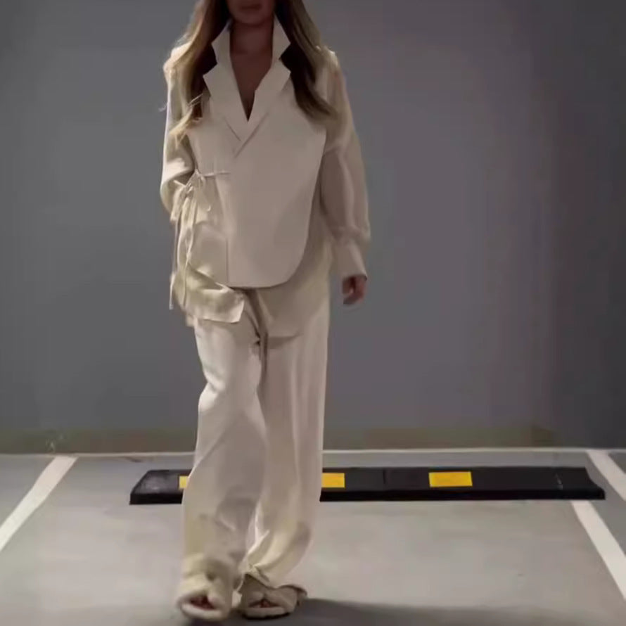 Ensemble pour femmes : haut en chiffon patchwork et pantalon à jambe droite