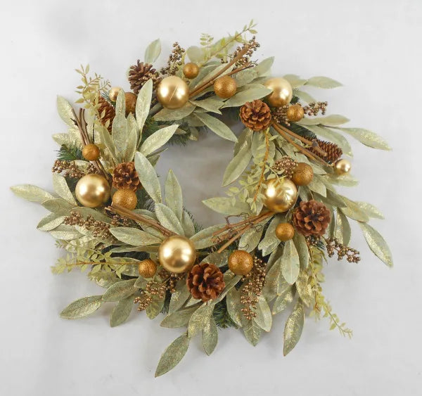 Bay Leaf Christmas Wreath with Gold Ornaments & Pinecones – 24"