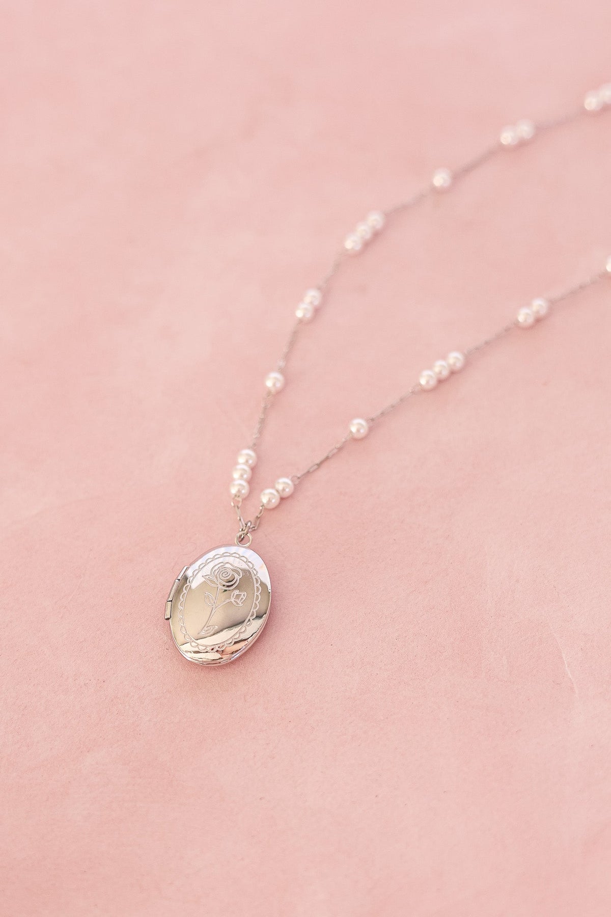 Juliet Keepsake Locket Necklace