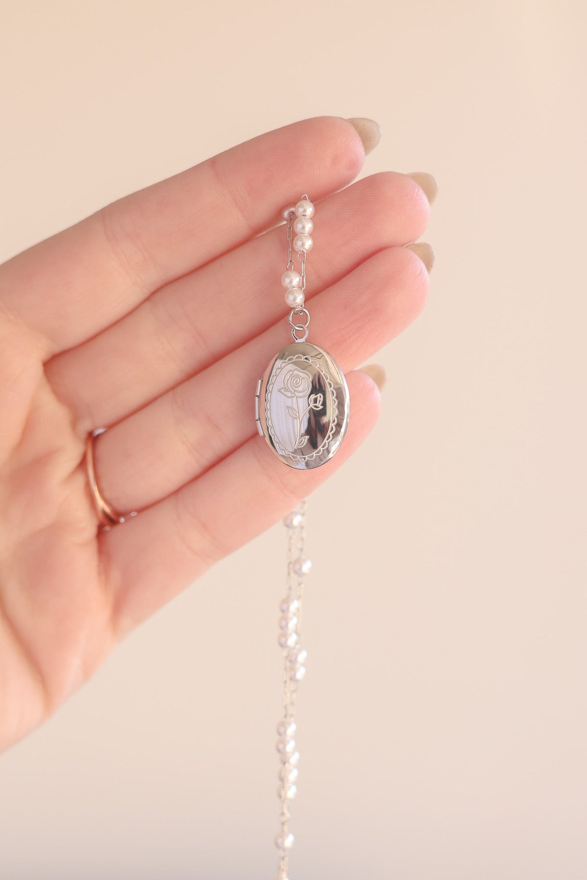 Juliet Keepsake Locket Necklace