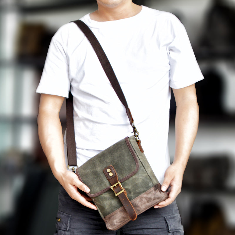 Men's Waxed Canvas & Leather Messenger Bag