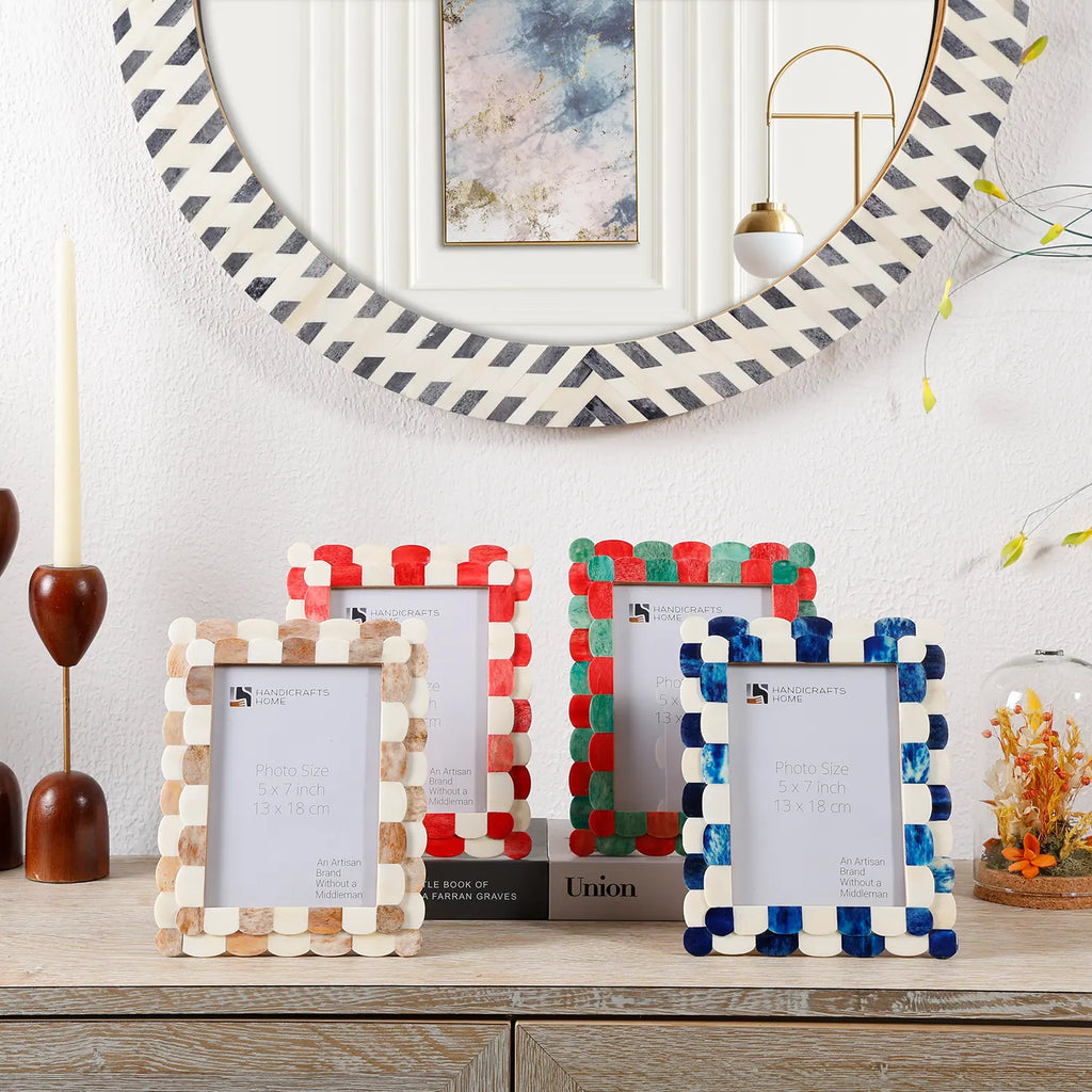 Scalloped Bone Inlay Picture Frame – Green & Red | 3 Sizes