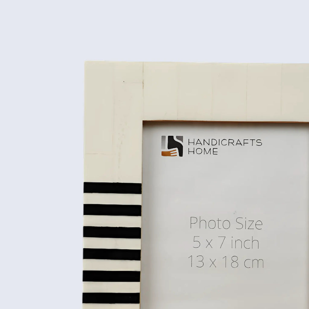 Contour Lado Black & White Picture Frame | 4x6 & 5x7 | Made to Order