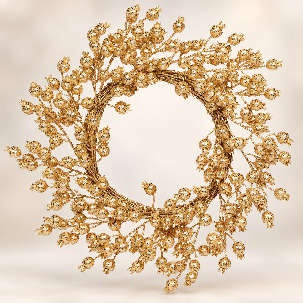 Glitter Berry Christmas Wreath – 24"