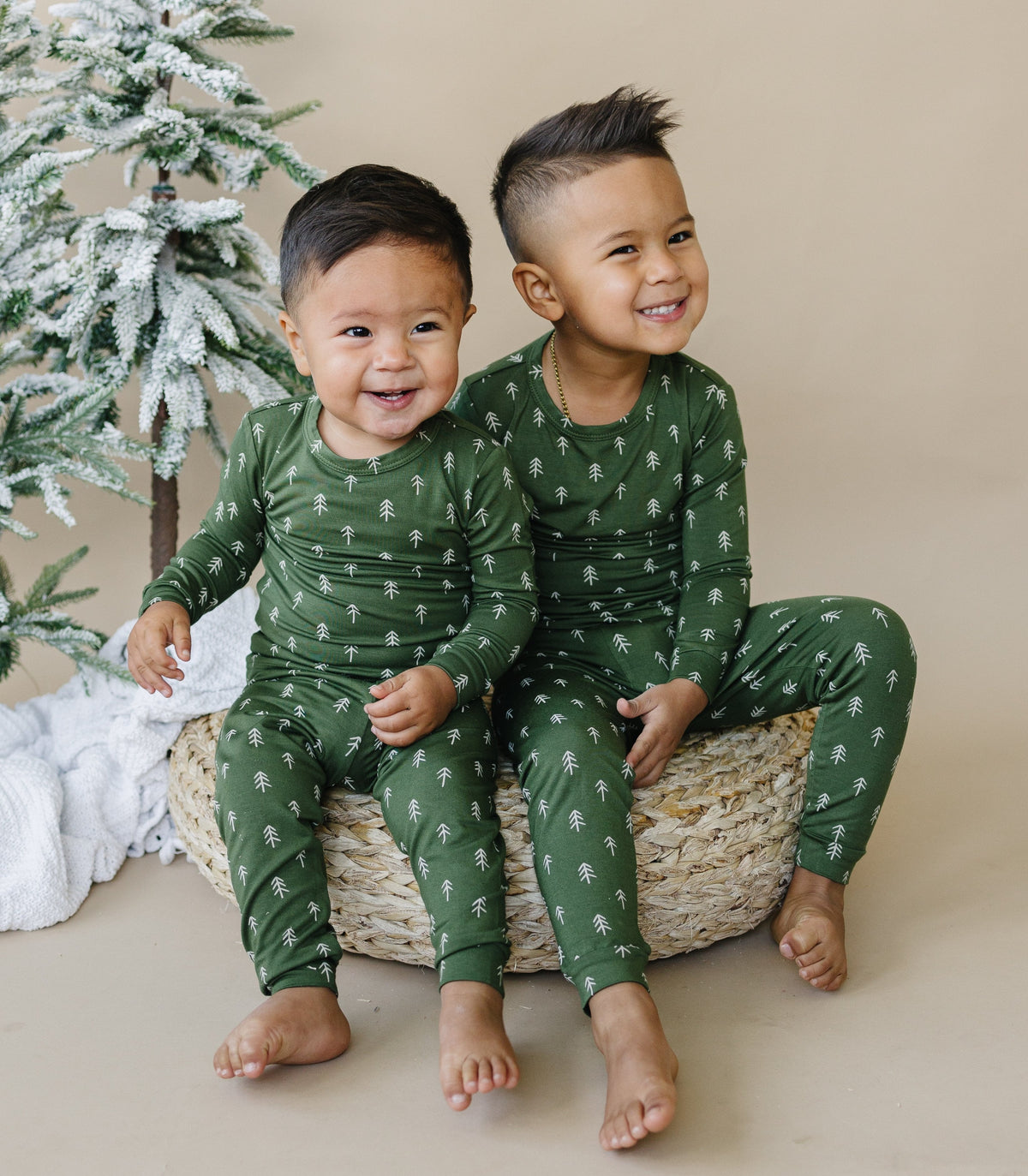 Kids Christmas Tree Bamboo Pajamas – 2 Piece Set