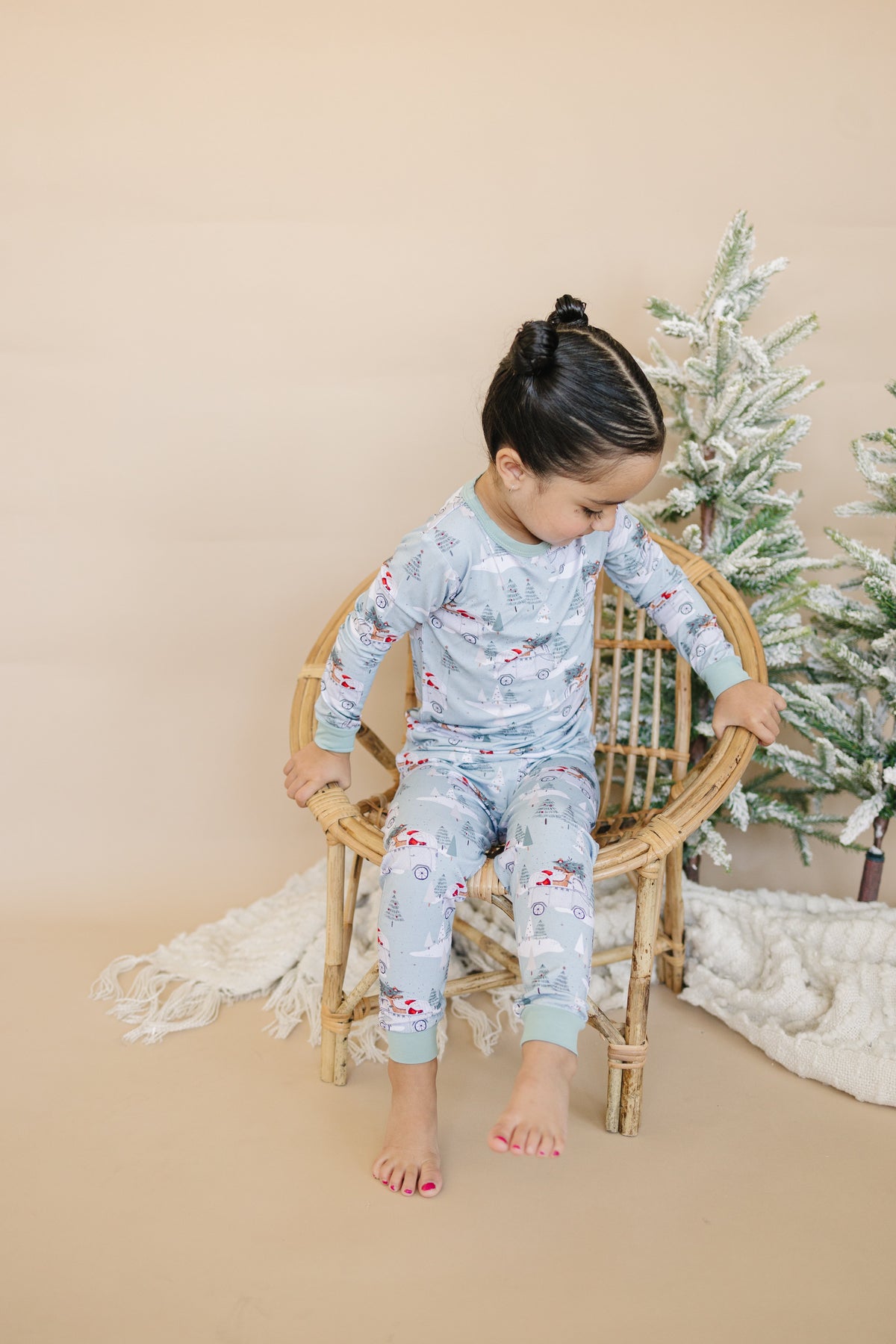 Cruisin' to Christmas 2pc Bamboo Pajamas *12-18m left