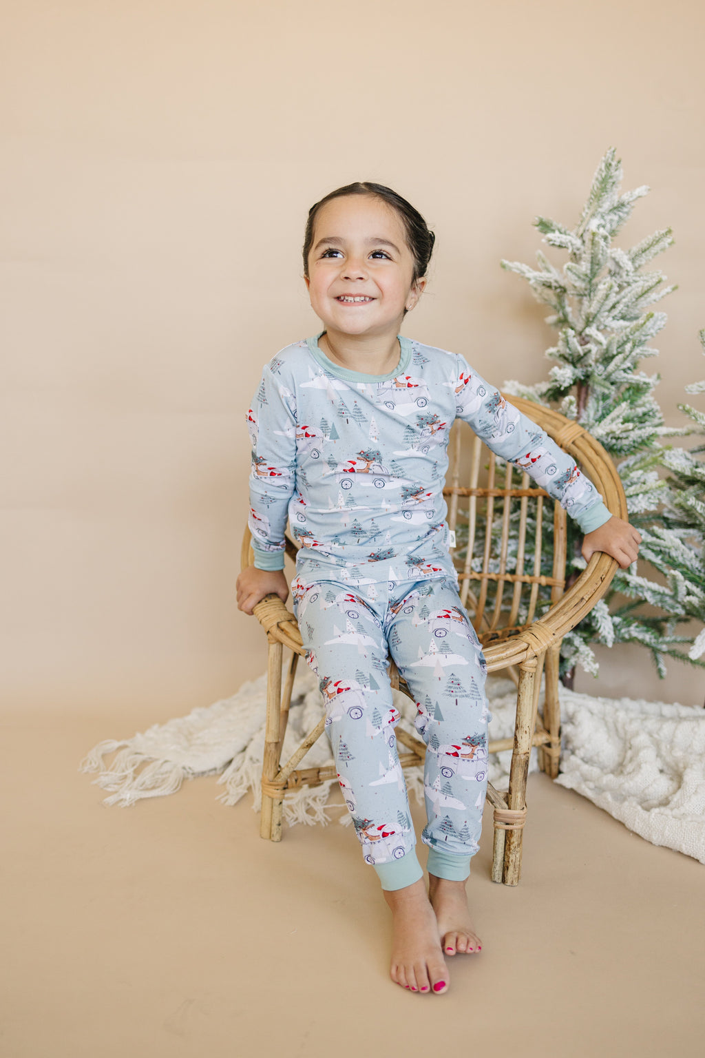 Cruisin' to Christmas 2pc Bamboo Pajamas *12-18m left