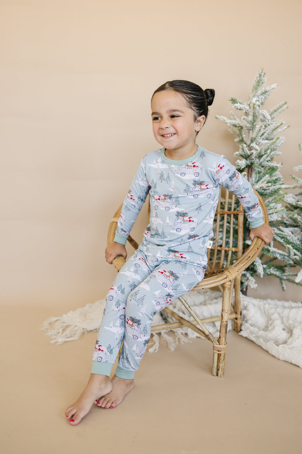 Cruisin' to Christmas 2pc Bamboo Pajamas *12-18m left