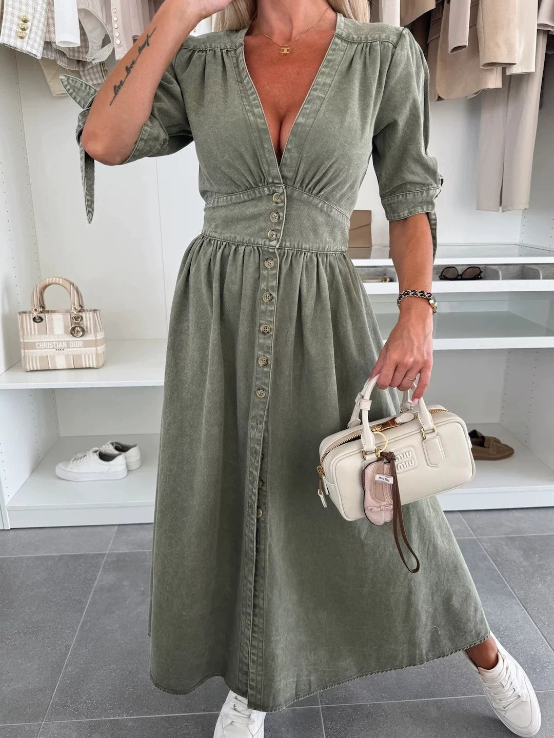 Robe en Jean Sexy à Col en V pour Femmes - Nouvelle Collection