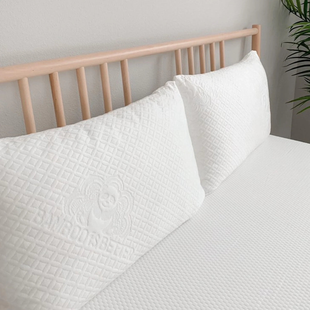 Bamboo cooling hypoallergenic pillow cover