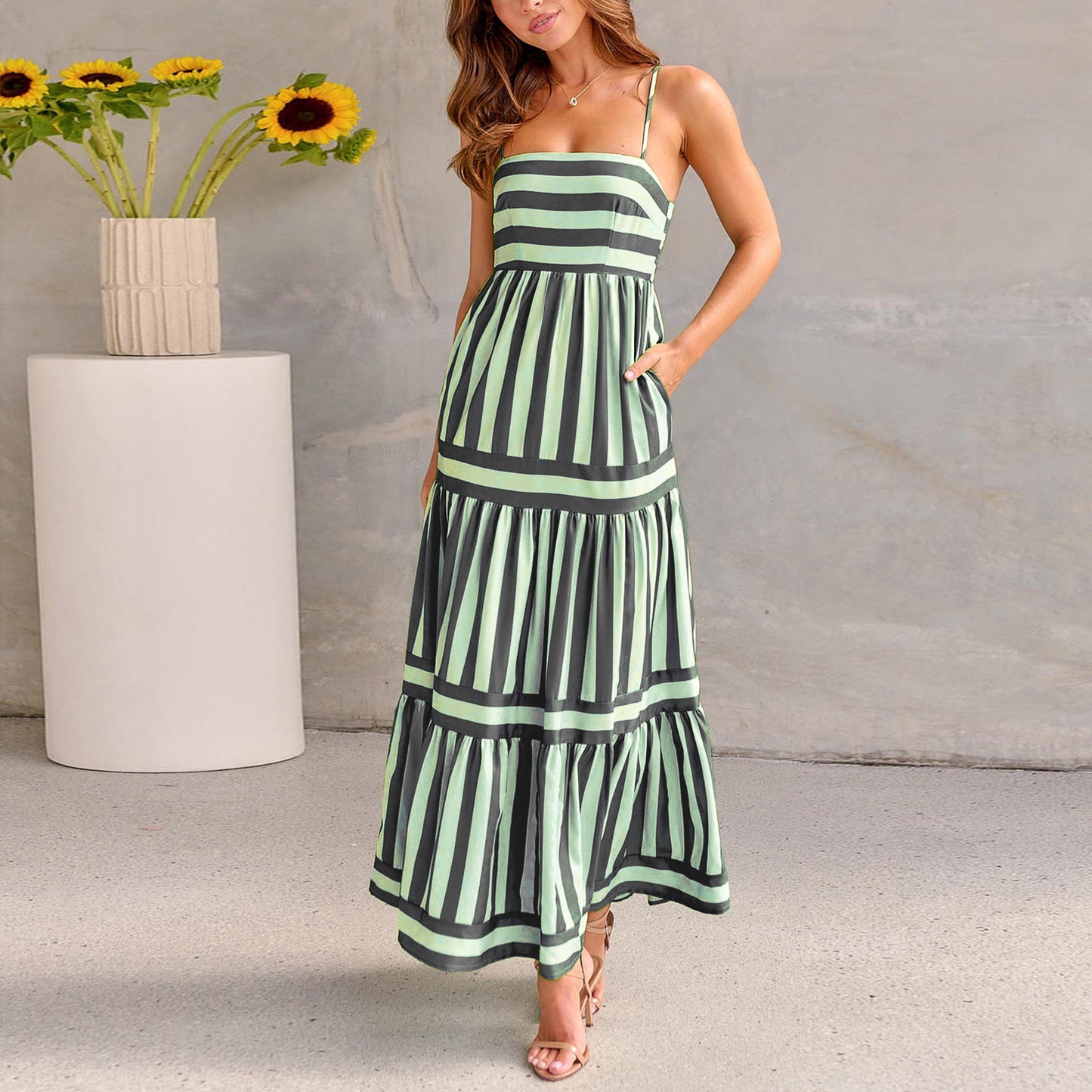 Robe Longue à Bretelles Rayée d'Été avec Poches