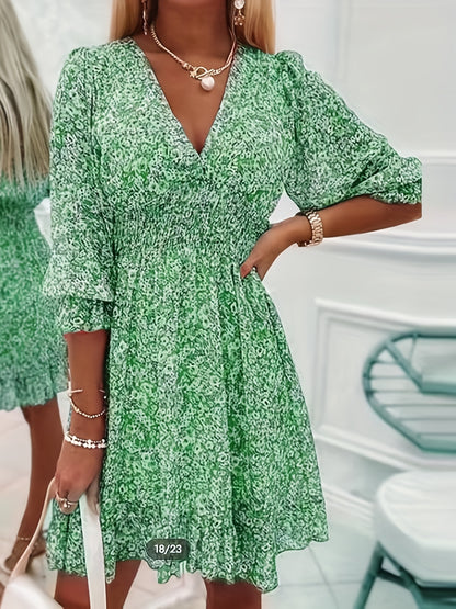 Robe imprimée à col en V avec manches volantées - L'élégance intemporelle
