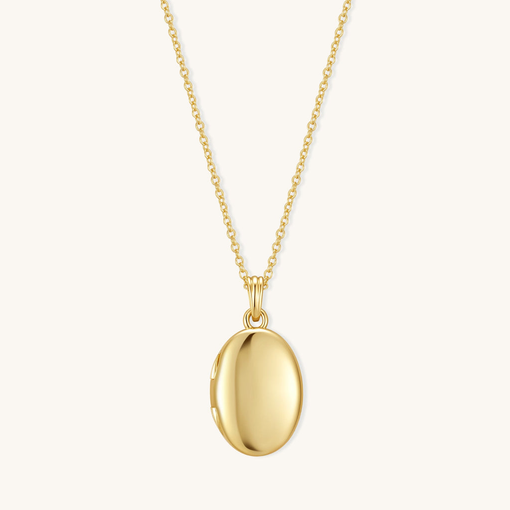 Oval photo locket necklace