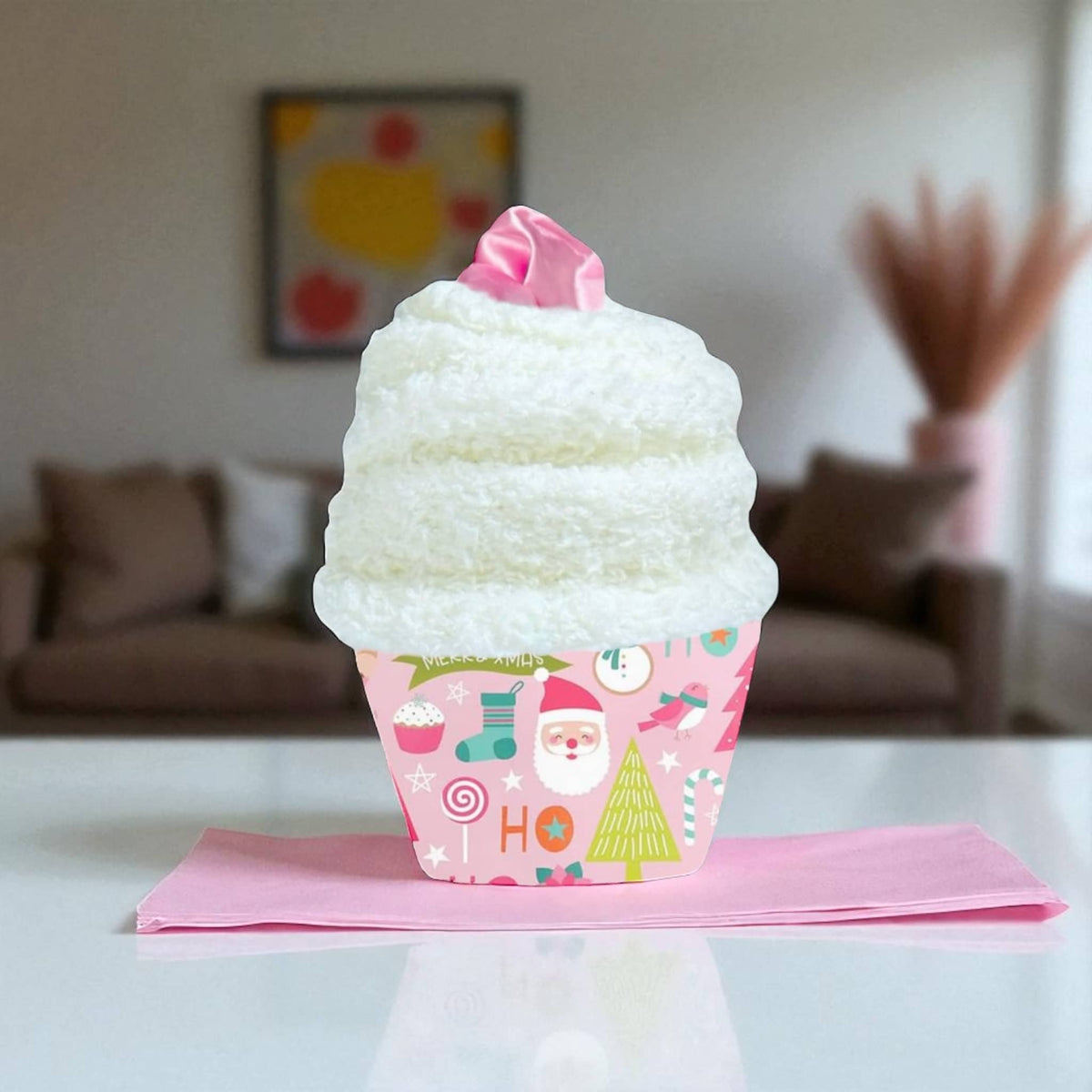 Christmas Cozy Socks Cupcake with Scrunchie
